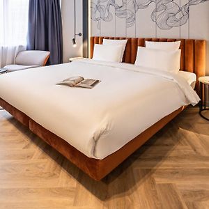 Classic King Room Mobility Accessible